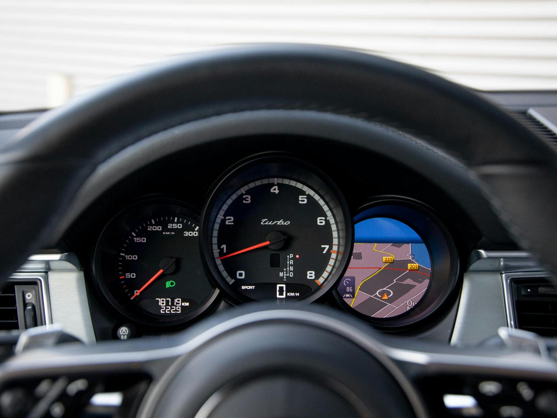 Porsche Macan 3.6 Turbo | Luchtvering | Pano | Burmester |